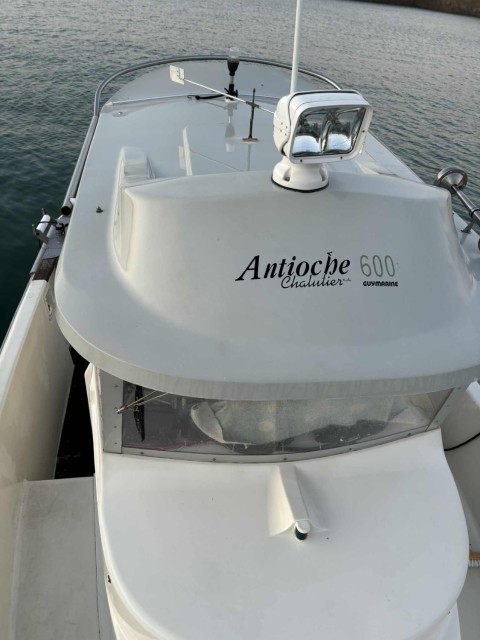 messenger-creation-2c712c0a-5827-4477-af91-be53c59__